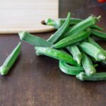 Okra atau Lady's Finger adalah tanaman berbunga dan berbuah yang tumbuh subur di daerah beriklim tropis dan subtropis seperti Indonesia.