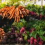Beberapa cara dan tips menjual hasil pertanian bagi petani skala kecil bisa menjadi informasi menarik untuk diketahui.