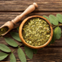 Cara mudah membuat pupuk organik dari daun kelor