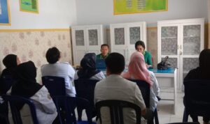 dr. Muh. Natsir: Jaga Mutu Pelayanan dan Kebersihan Pasca Re-akreditasi Puskesmas Wawotobi