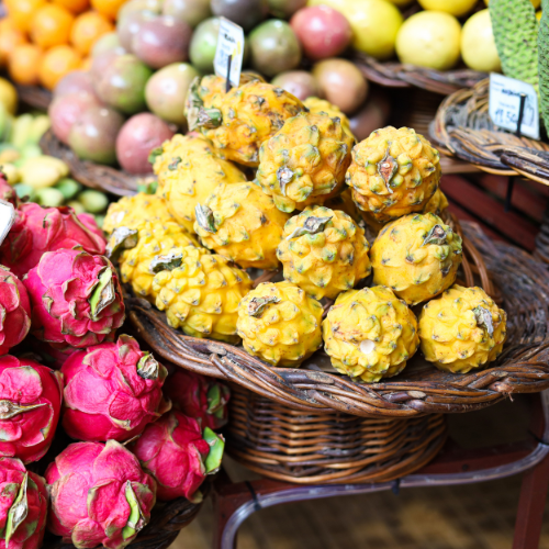 Buah Naga Kuning