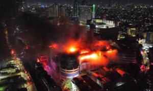 Kebakaran Glodok Plaza