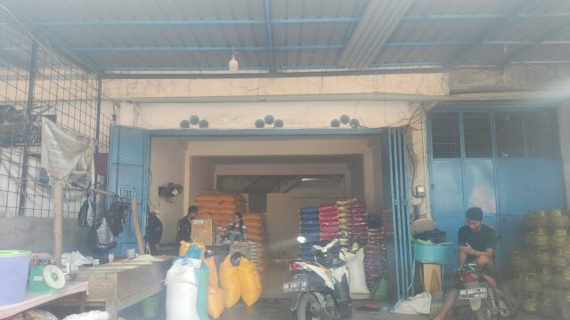 pedagang beras
