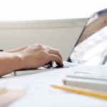 Peran Website dalam Digitalisasi Bisnis Modern: Dari UMKM hingga Industri