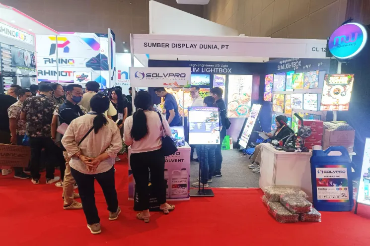 Panduan SLA & Garansi untuk Supplier Digital Printing agar Spanduk, Brosur, dan Stiker Selesai Tepat Waktu