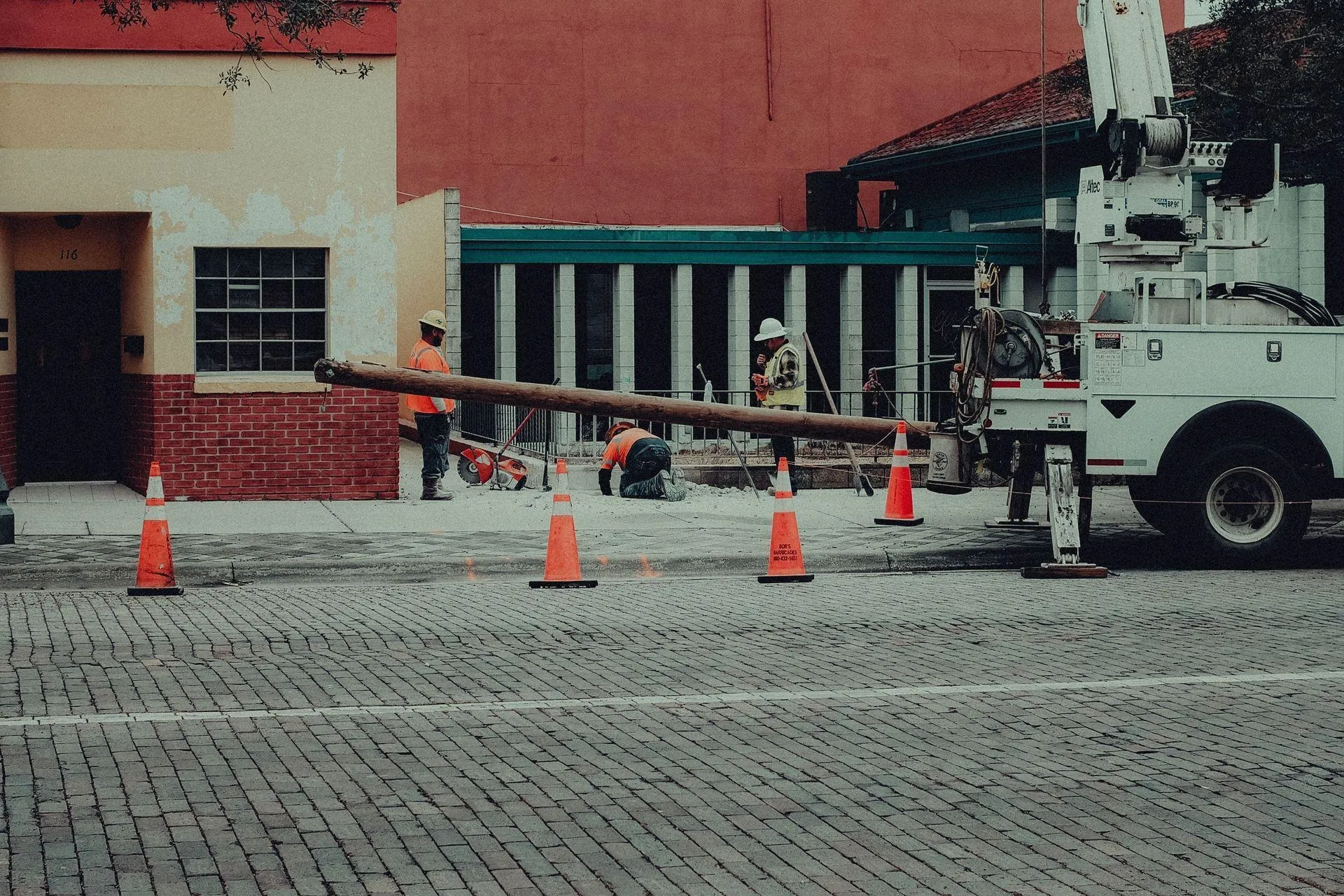 6 Tahapan Perkuatan Struktur yang Harus Dilewati