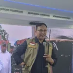 Menko Pangan dan Bulog Pastikan Penyaluran Bantuan Beras Tepat Sasaran