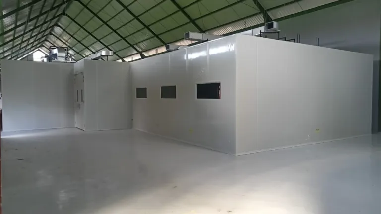 Sandwich Panel untuk Atap dan Dinding: Solusi Bangunan Modern yang Efisien dan Tahan Lama